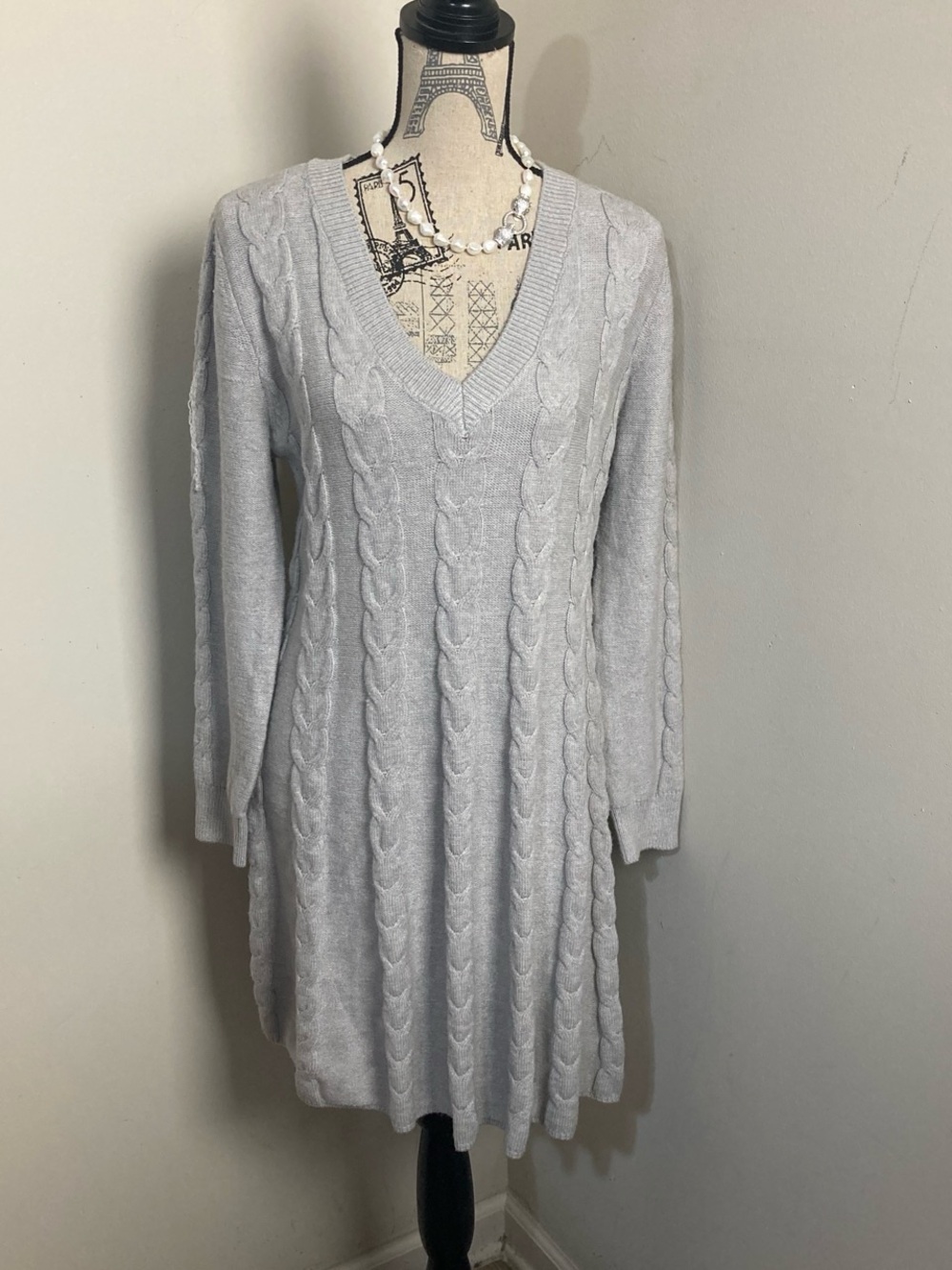 Derek Heart Light Gray Cable Knit V-Neck Sweater Dress